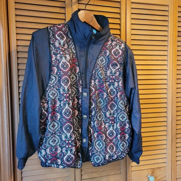 Northern Climate Vintage Lightweight Jacket with Oversized Buttons - Picture 7 of 7